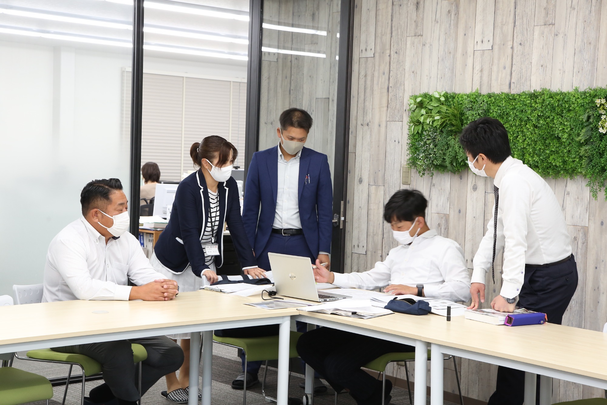 写真：会議の様子